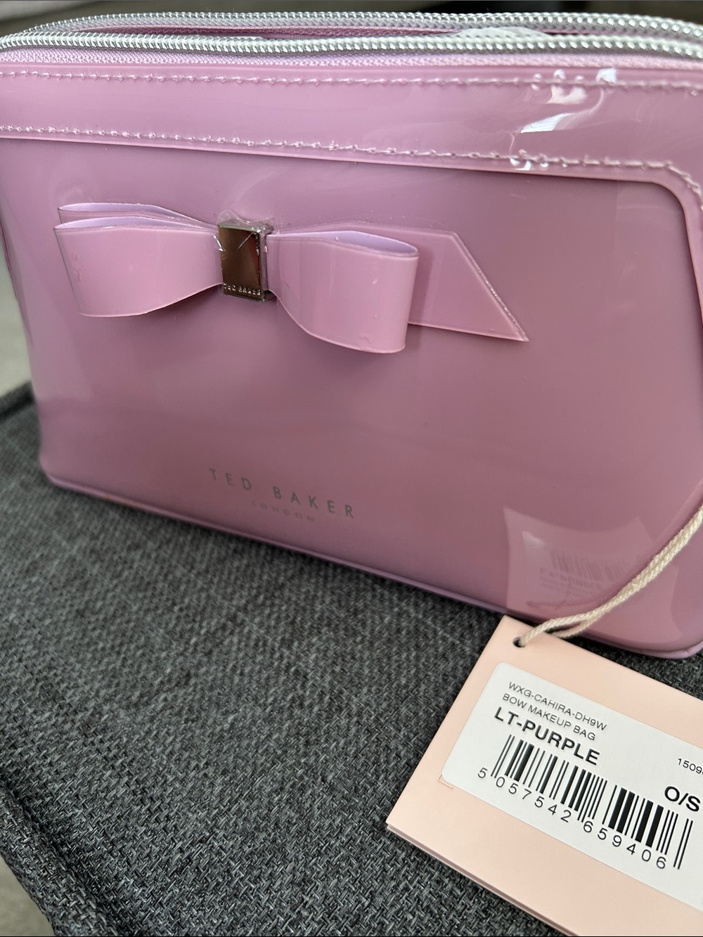 Ted Baker Lavender Patent Bow Zip Cosmetic bag - Picture 6 of 7